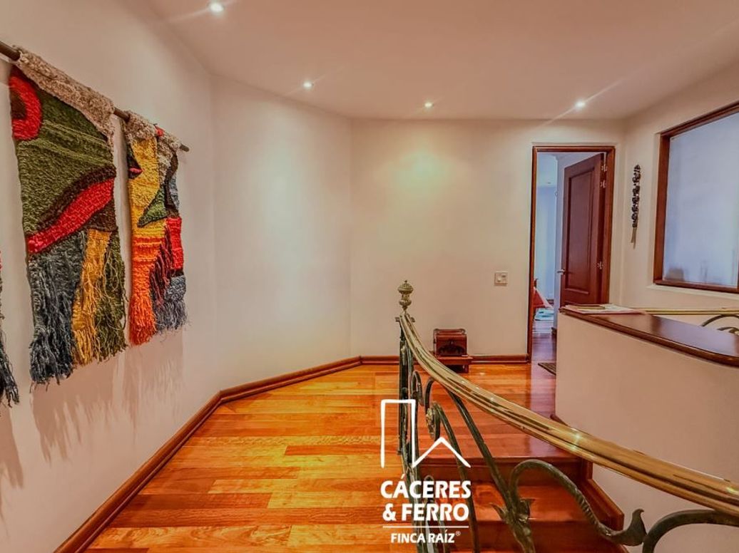 Apartamento de 3 alcobas en venta en Bosque De Pinos, Bogotá, 280 m² · foto 7 de 20