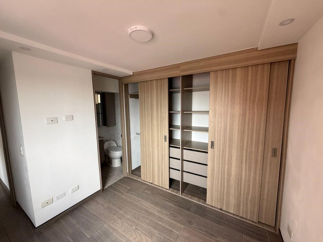 Apartamento de 2 alcobas en venta en Alameda, Bogotá, 48 m² · foto 9 de 12