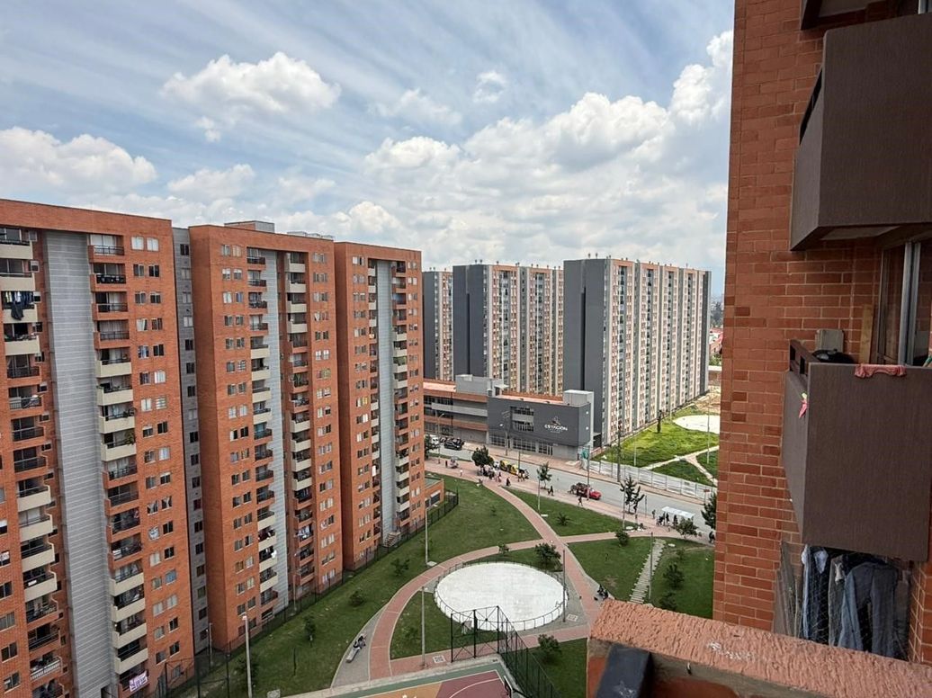 Apartamento de 2 alcobas en venta en Alameda, Bogotá, 48 m² · foto 10 de 12