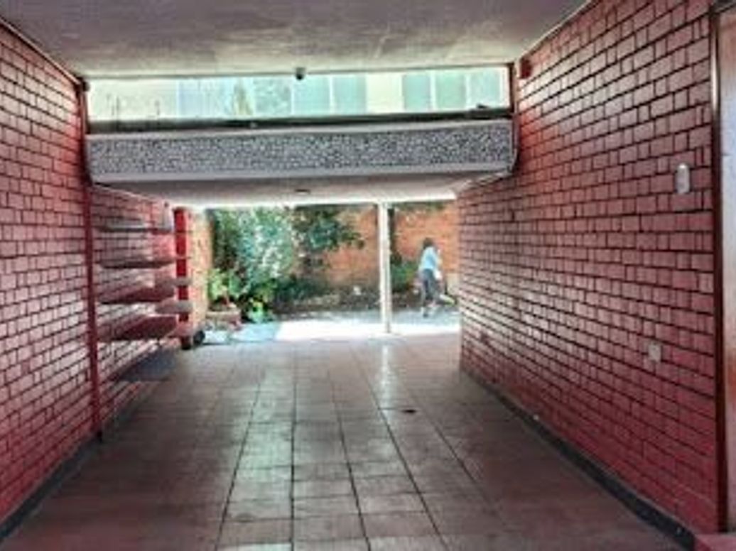 Casa de 5 alcobas en venta en Galerías, Bogotá, 293 m² · foto 6 de 20