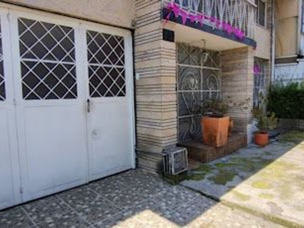 Casa de 5 alcobas en venta en Galerías, Bogotá, 293 m² · foto 3 de 20
