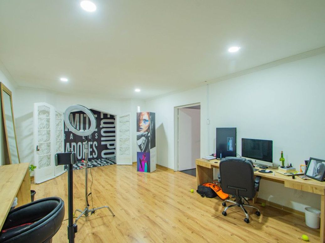 Casa de 7 alcobas en venta en Quinta Camacho, Bogotá, 340 m² · foto 8 de 15