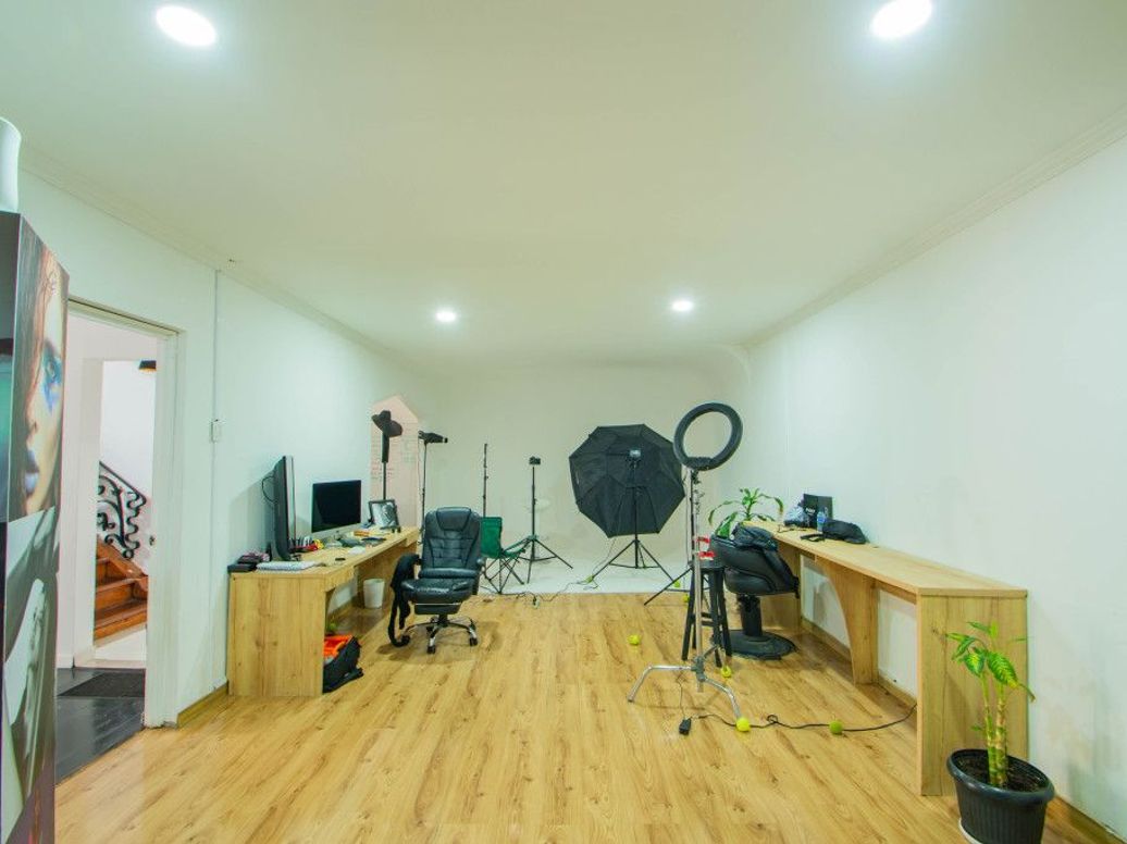 Casa de 7 alcobas en venta en Quinta Camacho, Bogotá, 340 m² · foto 6 de 15