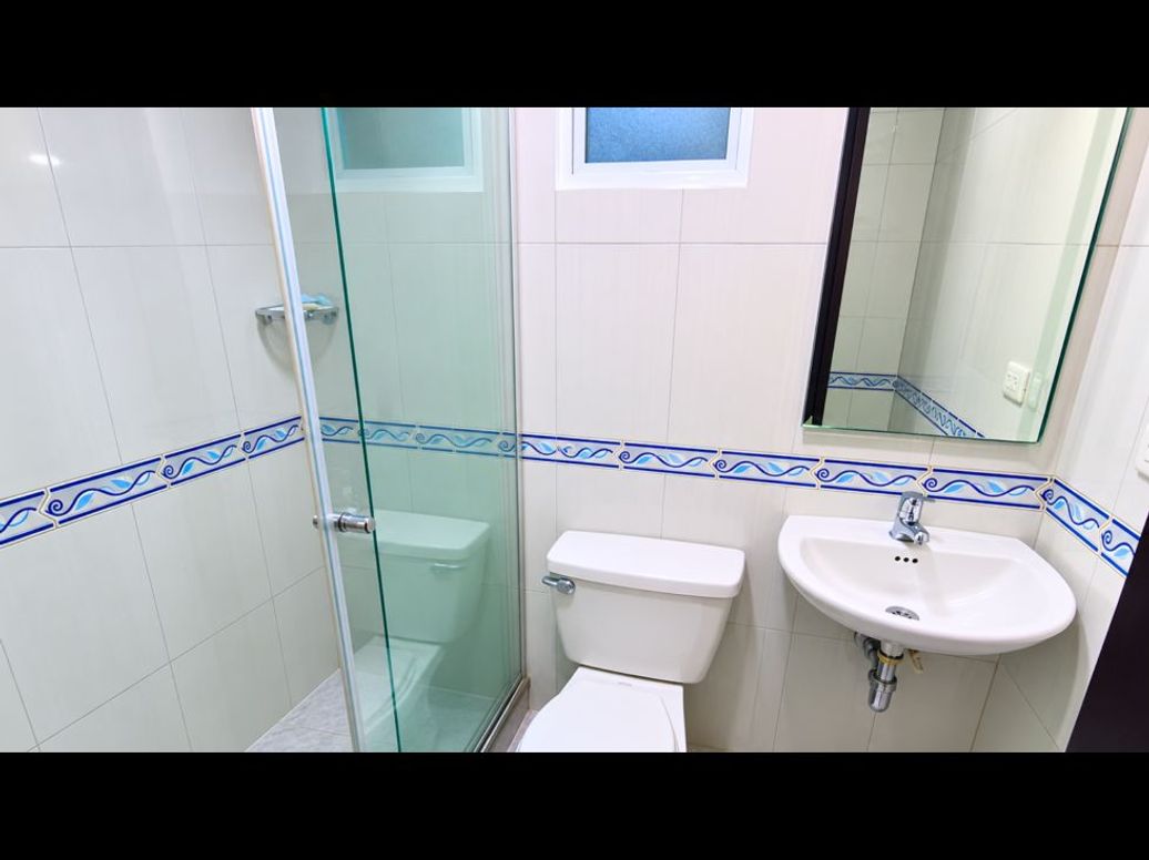 Casa de 16 alcobas en venta en Chapinero Alto, Bogotá, 320 m² · foto 9 de 20