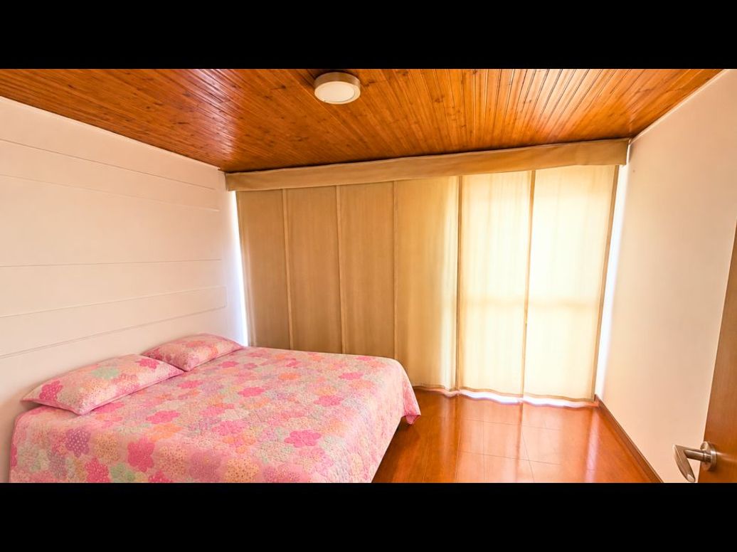 Casa de 16 alcobas en venta en Chapinero Alto, Bogotá, 320 m² · foto 10 de 20