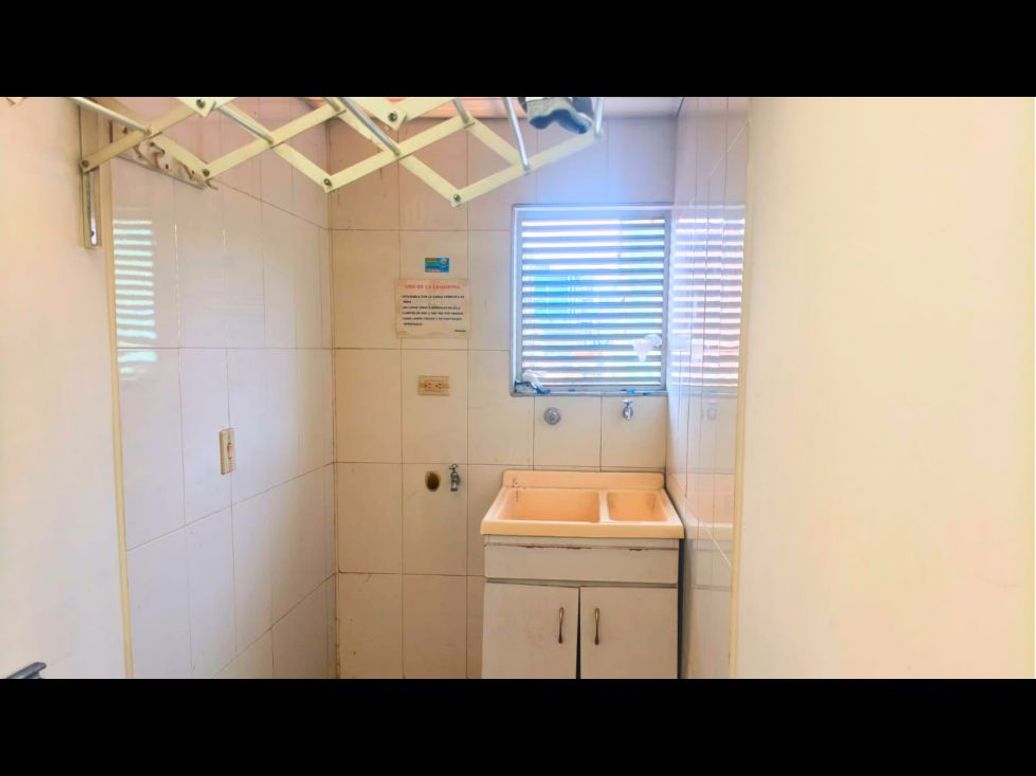 Casa de 16 alcobas en venta en Chapinero Alto, Bogotá, 320 m² · foto 7 de 20