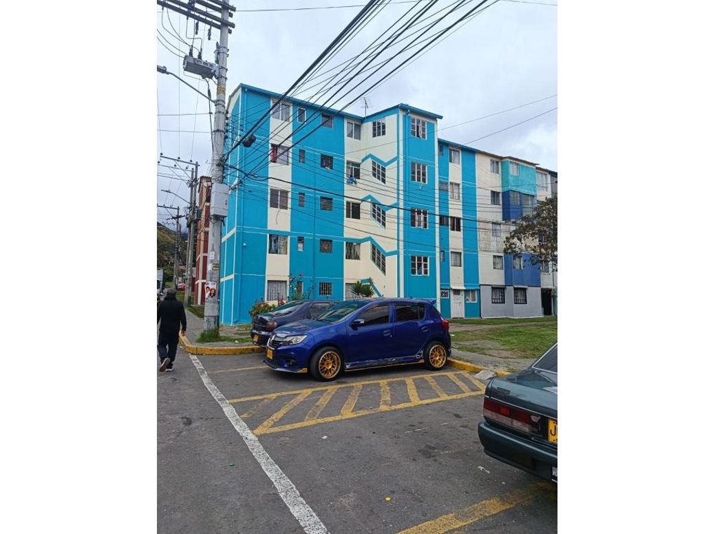 Apartamento de 3 alcobas en venta en Diana Turbay, Bogotá, 41 m² · foto 10 de 20