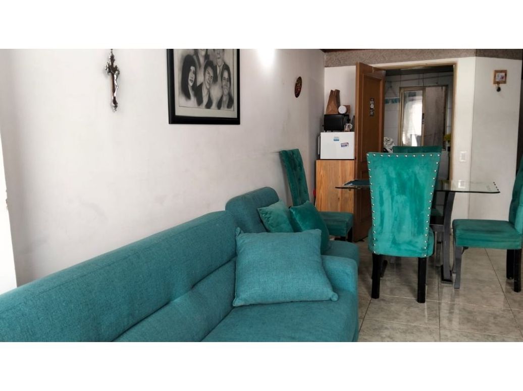 Apartamento de 2 alcobas en venta en Usaquén, Bogotá, 75 m² · foto 2 de 18