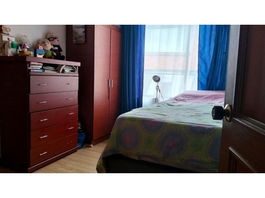 Apartamento de 2 alcobas en venta en Usaquén, Bogotá, 75 m² · foto 11 de 18