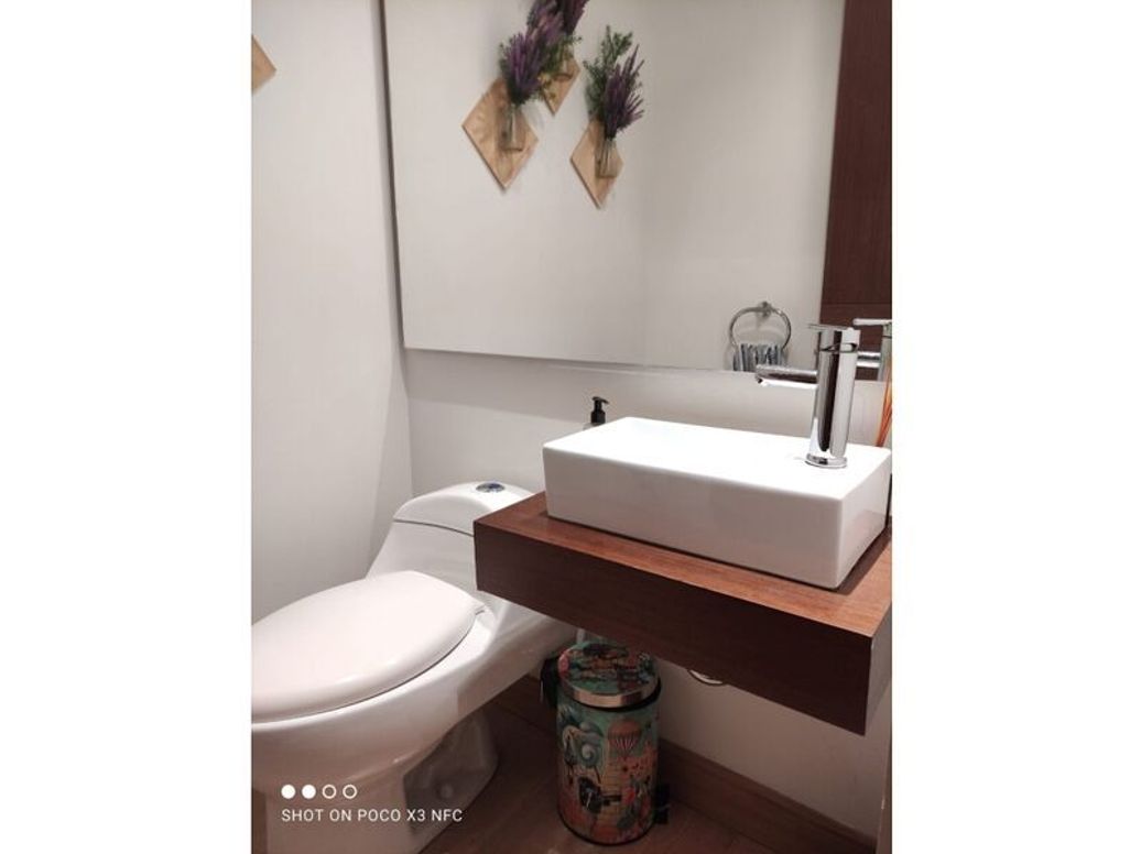 Apartamento de 1 alcoba en venta en Chico Norte Et. Iii, Bogotá, 57 m² · foto 9 de 17