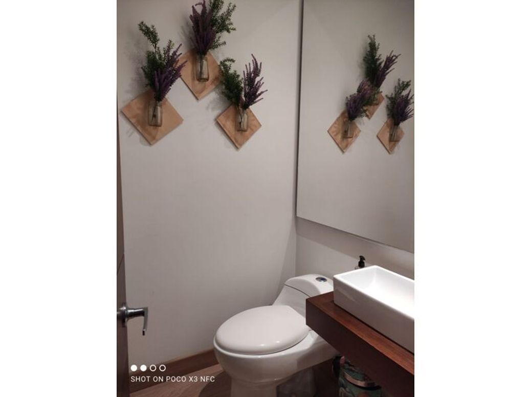 Apartamento de 1 alcoba en venta en Chico Norte Et. Iii, Bogotá, 57 m² · foto 8 de 17