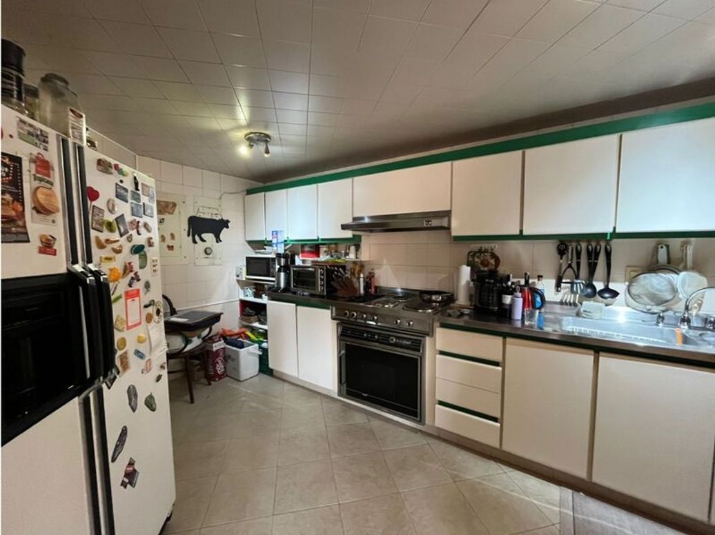 Apartamento de 5 alcobas en venta en Bellavista, Bogotá, 184 m² · foto 9 de 20