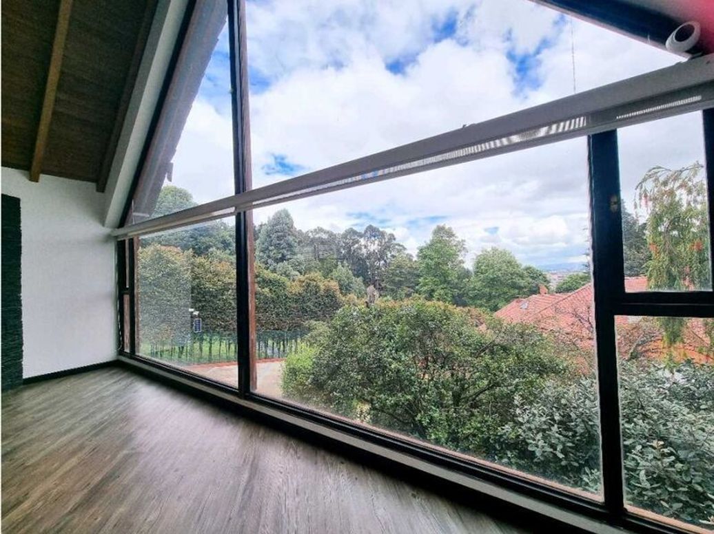 Casa de 4 alcobas en venta en Suba Naranjos, Bogotá, 380 m² · foto 4 de 20