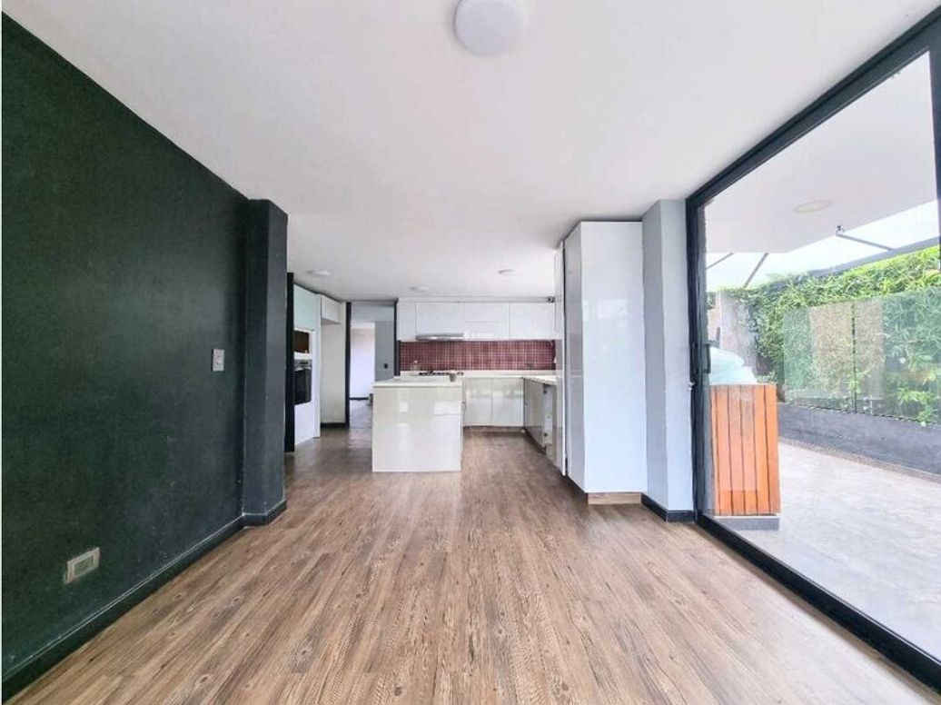 Casa de 4 alcobas en venta en Suba Naranjos, Bogotá, 380 m² · foto 17 de 20