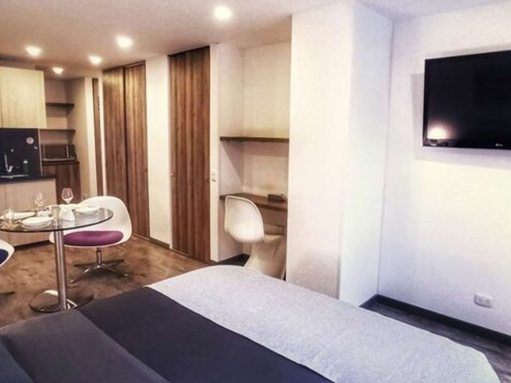 Apartamento de 1 alcoba en venta en Santa Barbara Central, Bogotá, 31 m² · foto 5 de 9
