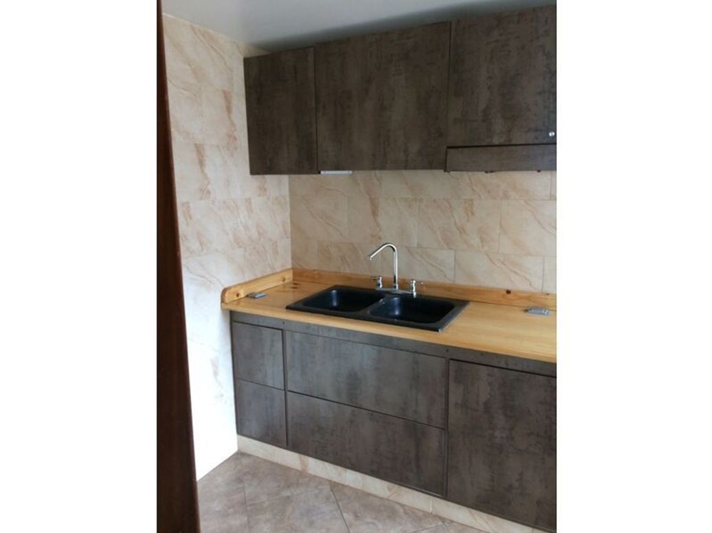Apartamento de 3 alcobas en arriendo en Estoril, Bogotá, 92 m² · foto 7 de 20