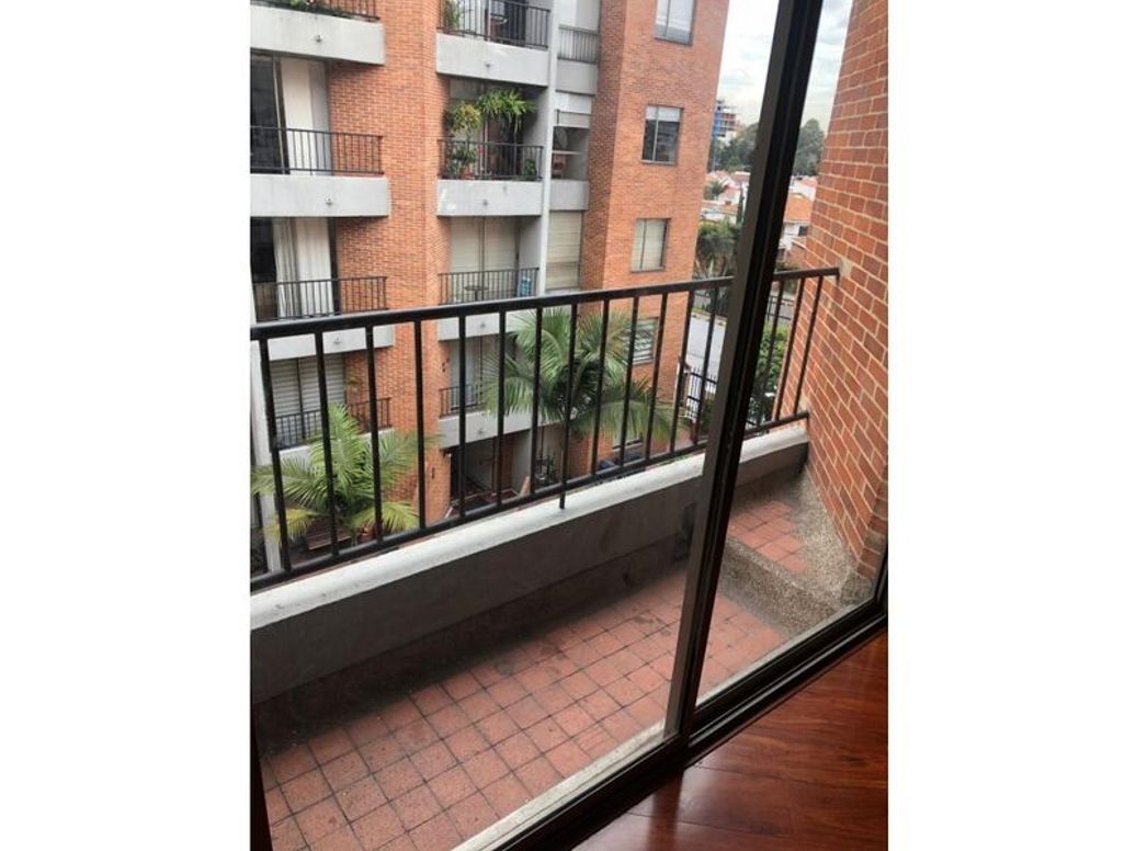 Apartamento de 3 alcobas en arriendo en Estoril, Bogotá, 92 m² · foto 3 de 20