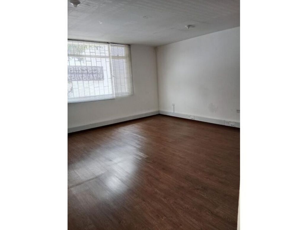 Casa de 6 alcobas en venta en Villa Dorado Norte, Bogotá, 250 m² · foto 7 de 20