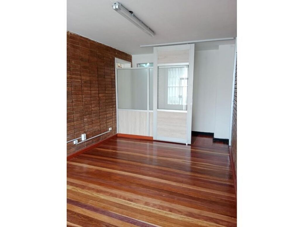 Casa de 6 alcobas en venta en Villa Dorado Norte, Bogotá, 250 m² · foto 9 de 20