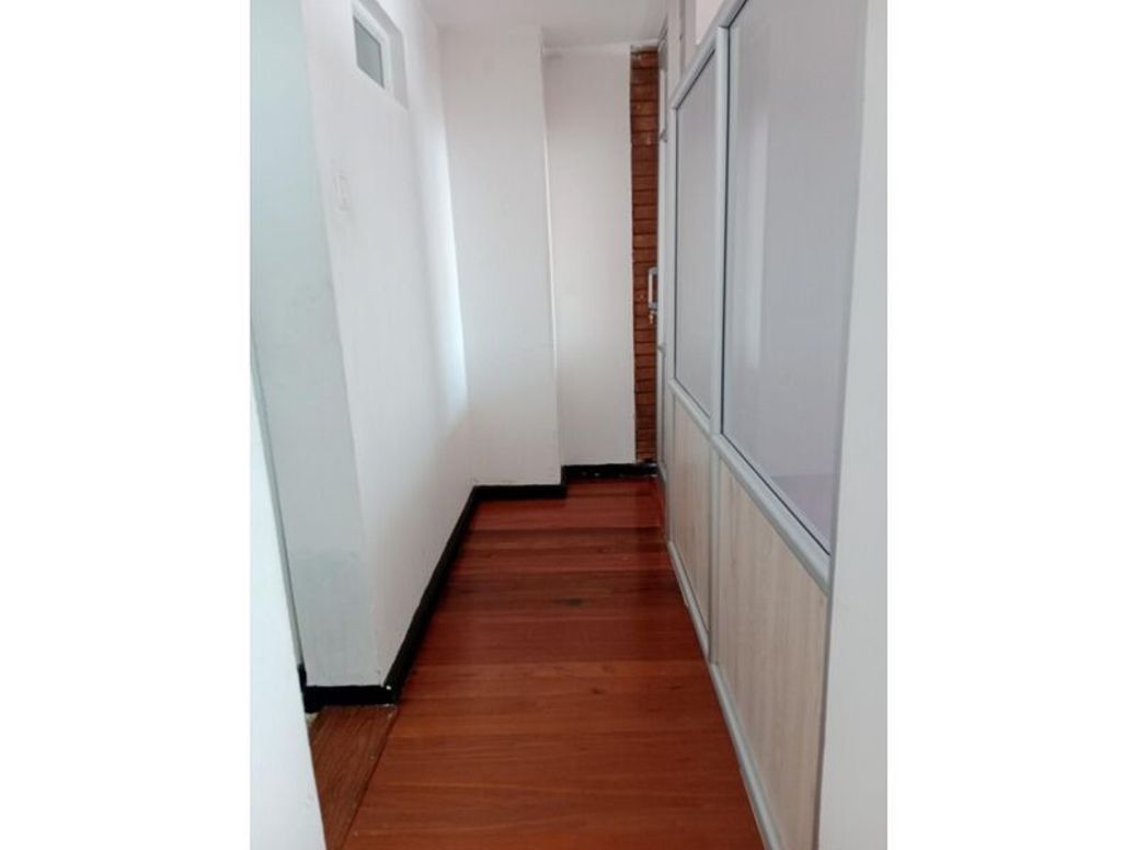 Casa de 6 alcobas en venta en Villa Dorado Norte, Bogotá, 250 m² · foto 12 de 20
