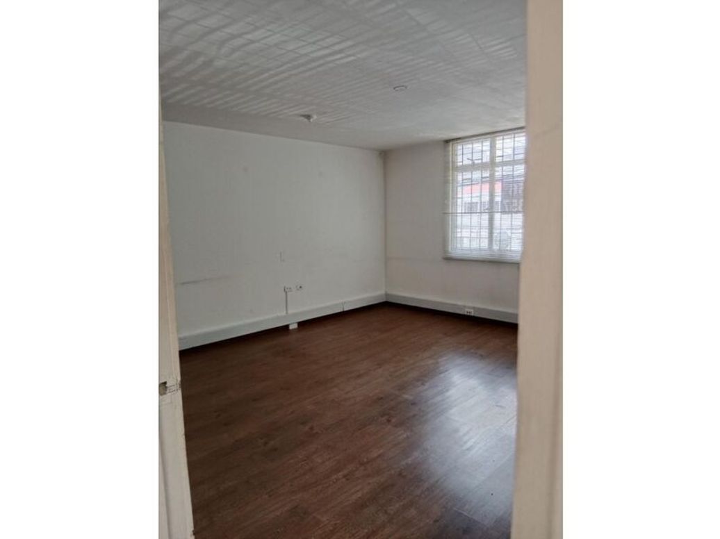 Casa de 6 alcobas en venta en Villa Dorado Norte, Bogotá, 250 m² · foto 10 de 20