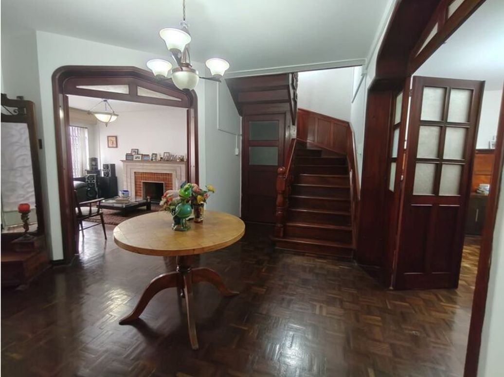 Casa de 5 alcobas en venta en Chapinero, Bogotá, 406 m² · foto 6 de 20