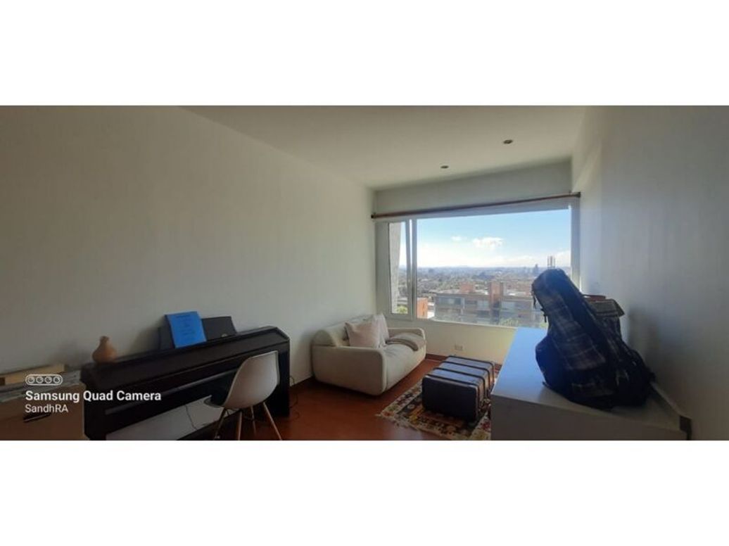 Apartamento de 4 alcobas en venta en El Refugio, Bogotá, 170 m² · foto 15 de 20