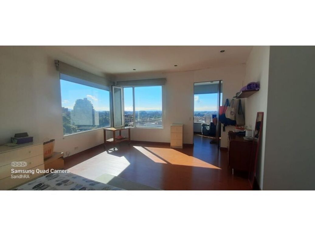 Apartamento de 4 alcobas en venta en El Refugio, Bogotá, 170 m² · foto 20 de 20