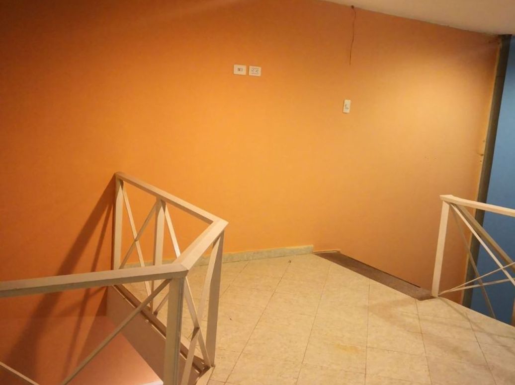 Casa de 10 alcobas en venta en Santa Barbara Oriental, Bogotá, 360 m² · foto 12 de 17