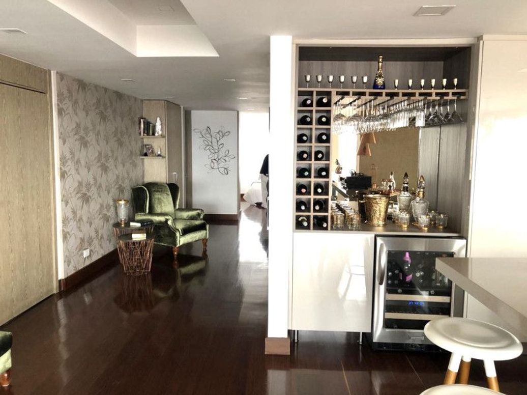 Apartamento de 3 alcobas en venta en El Refugio, Bogotá, 160 m² · foto 11 de 20