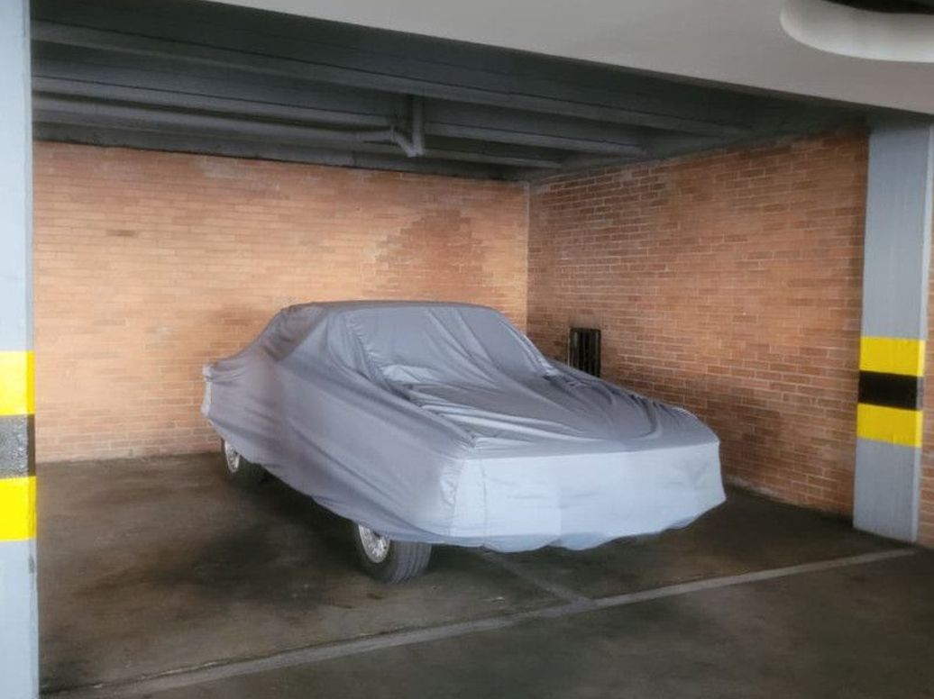 Apartamento de 2 alcobas en venta en El Refugio, Bogotá, 175 m² · foto 16 de 20