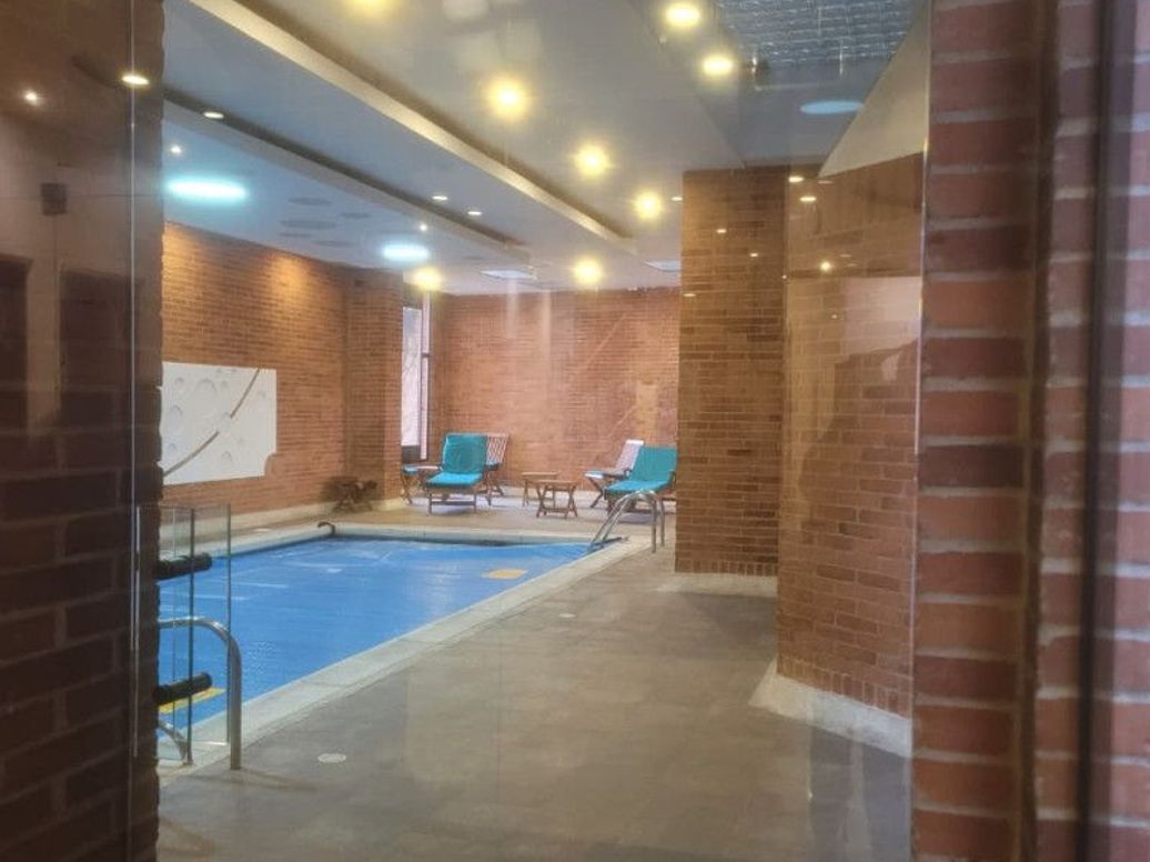 Apartamento de 2 alcobas en venta en El Refugio, Bogotá, 175 m² · foto 14 de 20