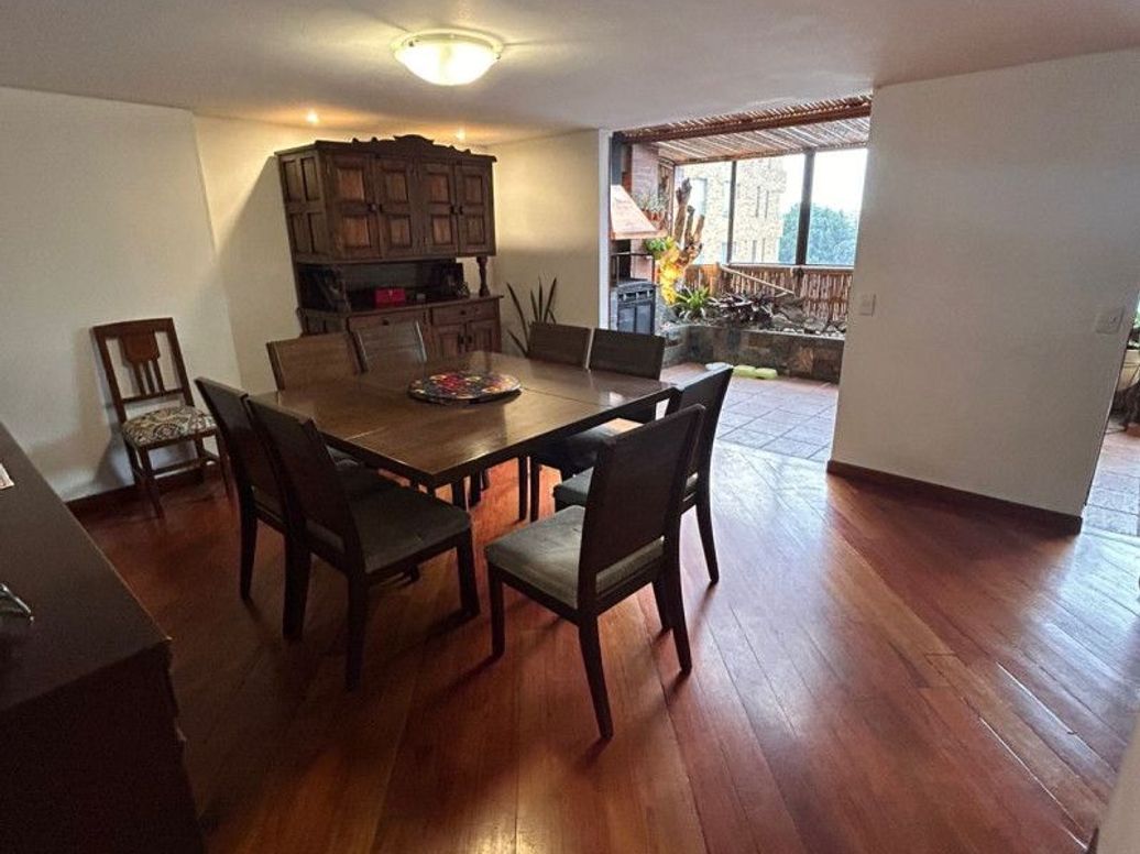 Apartamento de 3 alcobas en venta en El Contador, Bogotá, 195 m² · foto 8 de 15