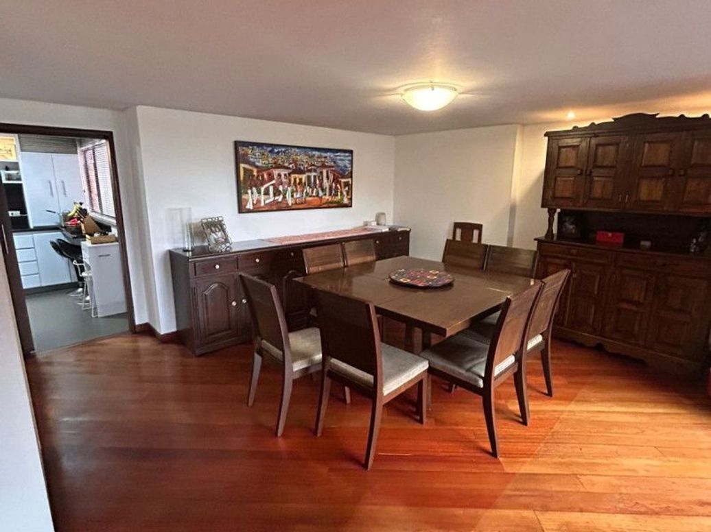 Apartamento de 3 alcobas en venta en El Contador, Bogotá, 195 m² · foto 7 de 15