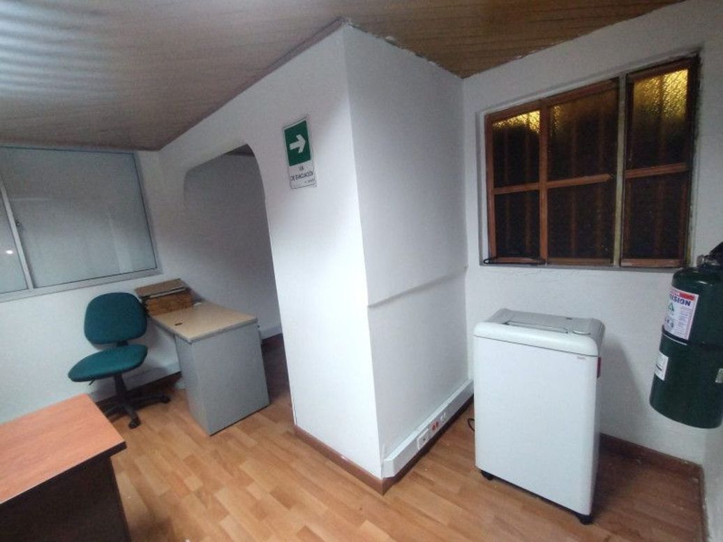 Casa de 5 alcobas en venta en Villa Del Prado, Bogotá, 142 m² · foto 13 de 14