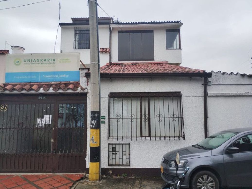 Casa de 5 alcobas en venta en Villa Del Prado, Bogotá, 142 m² · foto 12 de 14