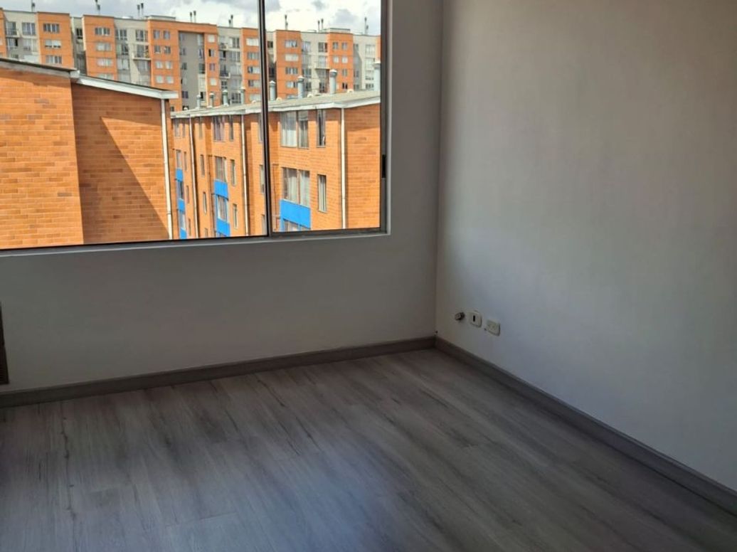 Apartamento de 3 alcobas en venta en Sosiego Sur, Bogotá, 47 m² · foto 8 de 13