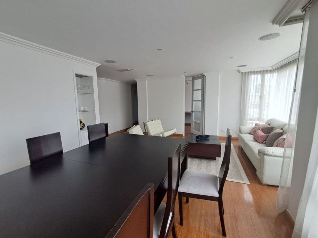 Apartamento de 2 alcobas en arriendo en Chico Norte Et. Ii, Bogotá, 118 m² · foto 6 de 20