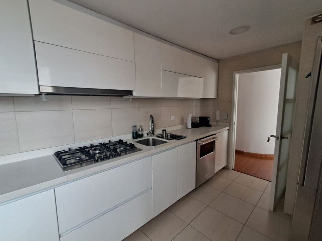 Apartamento de 2 alcobas en arriendo en Chico Norte Et. Ii, Bogotá, 118 m² · foto 15 de 20