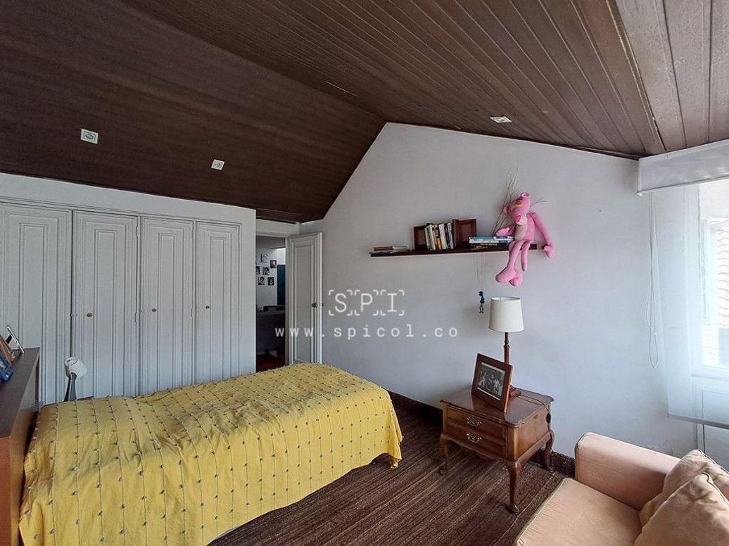 Casa de 5 alcobas en venta en Santa Barbara Central, Bogotá, 321 m² · foto 19 de 20