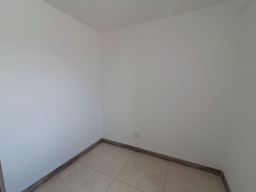 Apartamento de 2 alcobas en arriendo en Restrepo Occidental, Bogotá, 37 m² · foto 5 de 11