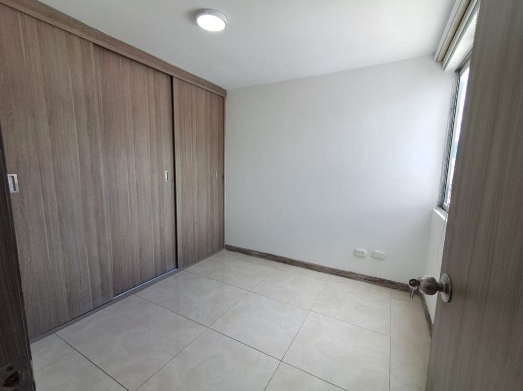 Apartamento de 2 alcobas en arriendo en Restrepo Occidental, Bogotá, 37 m² · foto 6 de 11