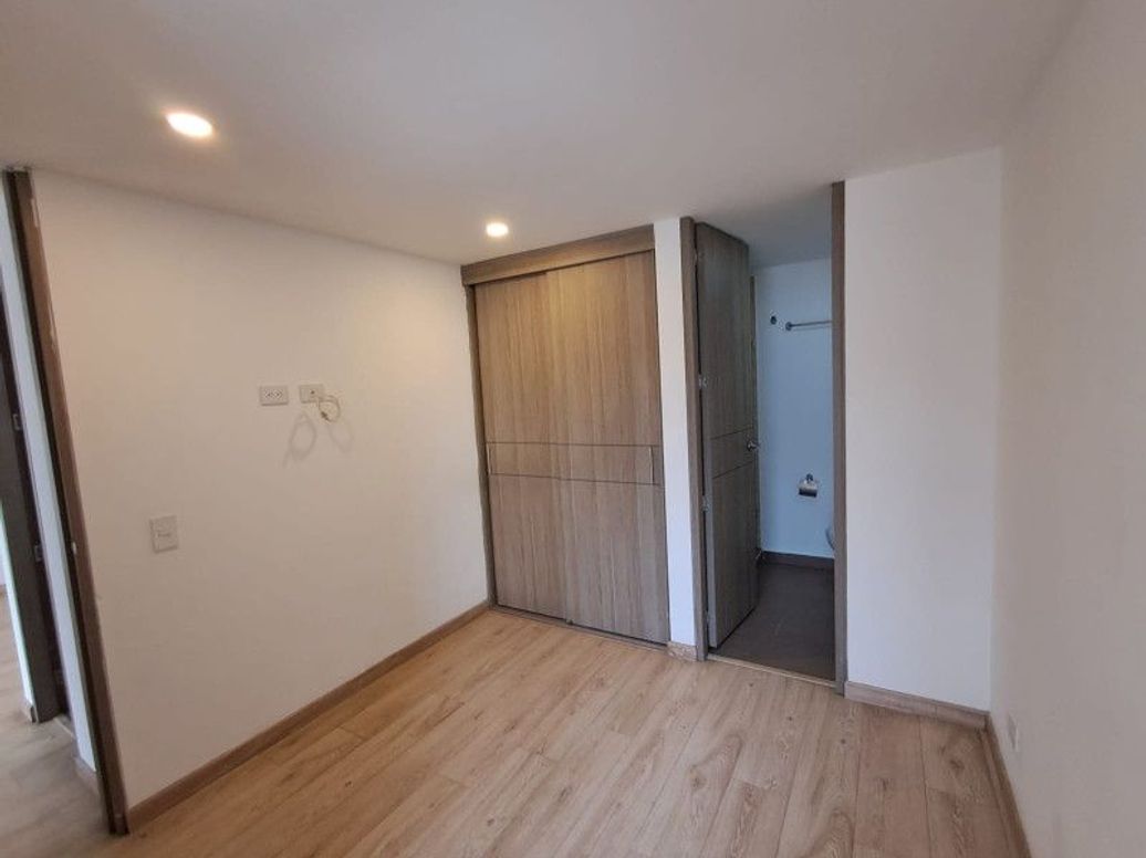 Apartamento de 2 alcobas en venta en La Sabana, Bogotá, 47 m² · foto 12 de 20