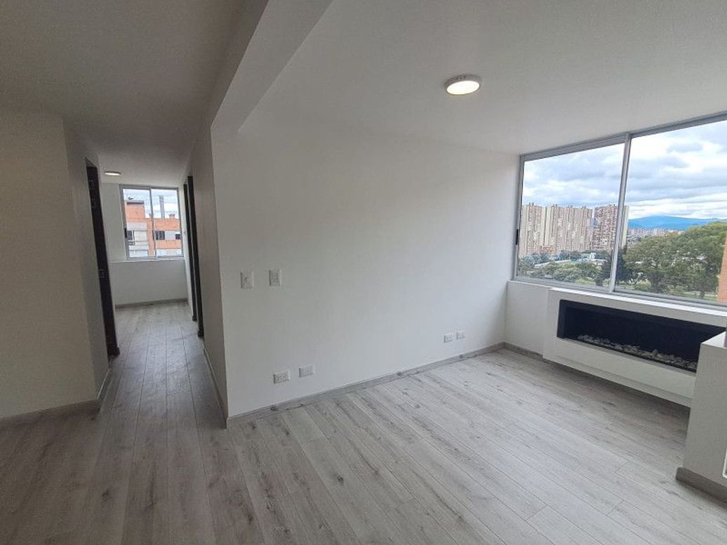 Apartamento de 3 alcobas en venta en Santa Teresa, Bogotá, 80 m² · foto 3 de 20