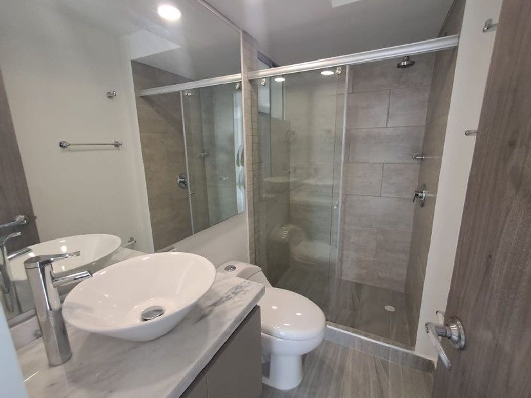 Apartamento de 3 alcobas en venta en Santa Teresa, Bogotá, 80 m² · foto 15 de 20