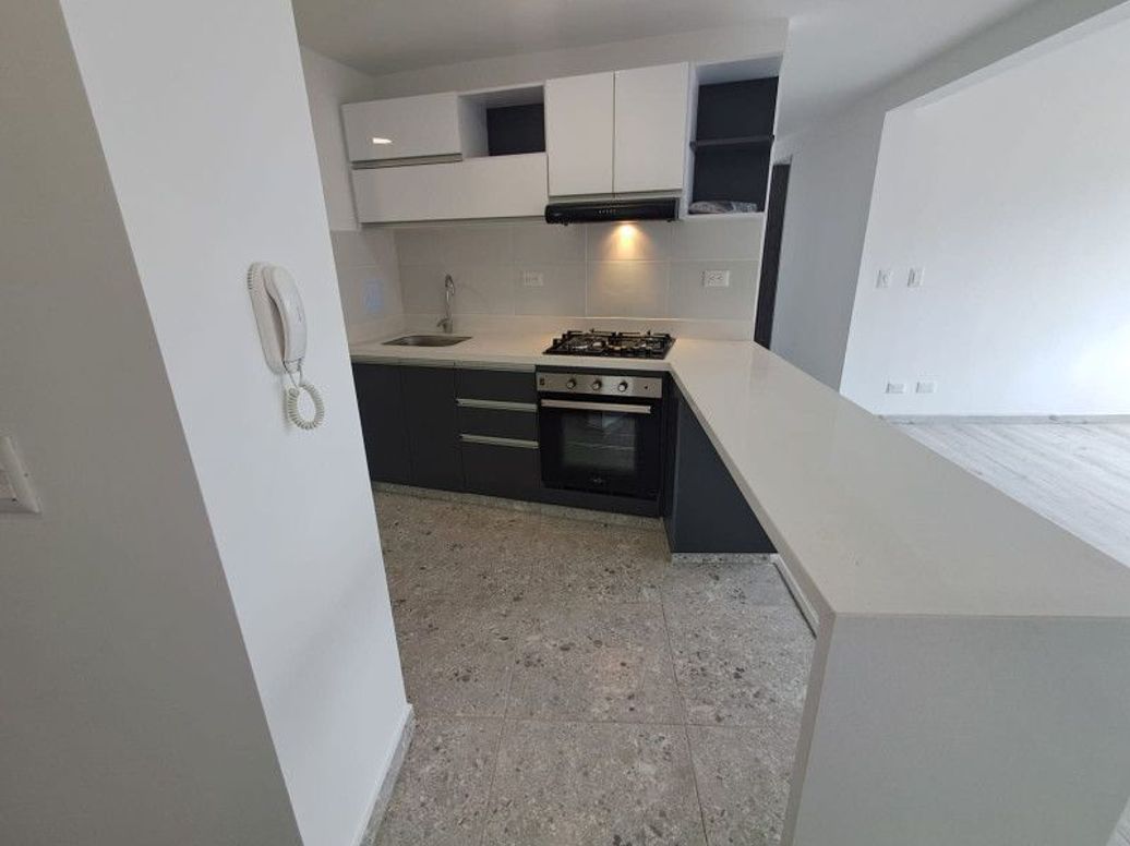 Apartamento de 3 alcobas en venta en Santa Teresa, Bogotá, 80 m² · foto 11 de 20