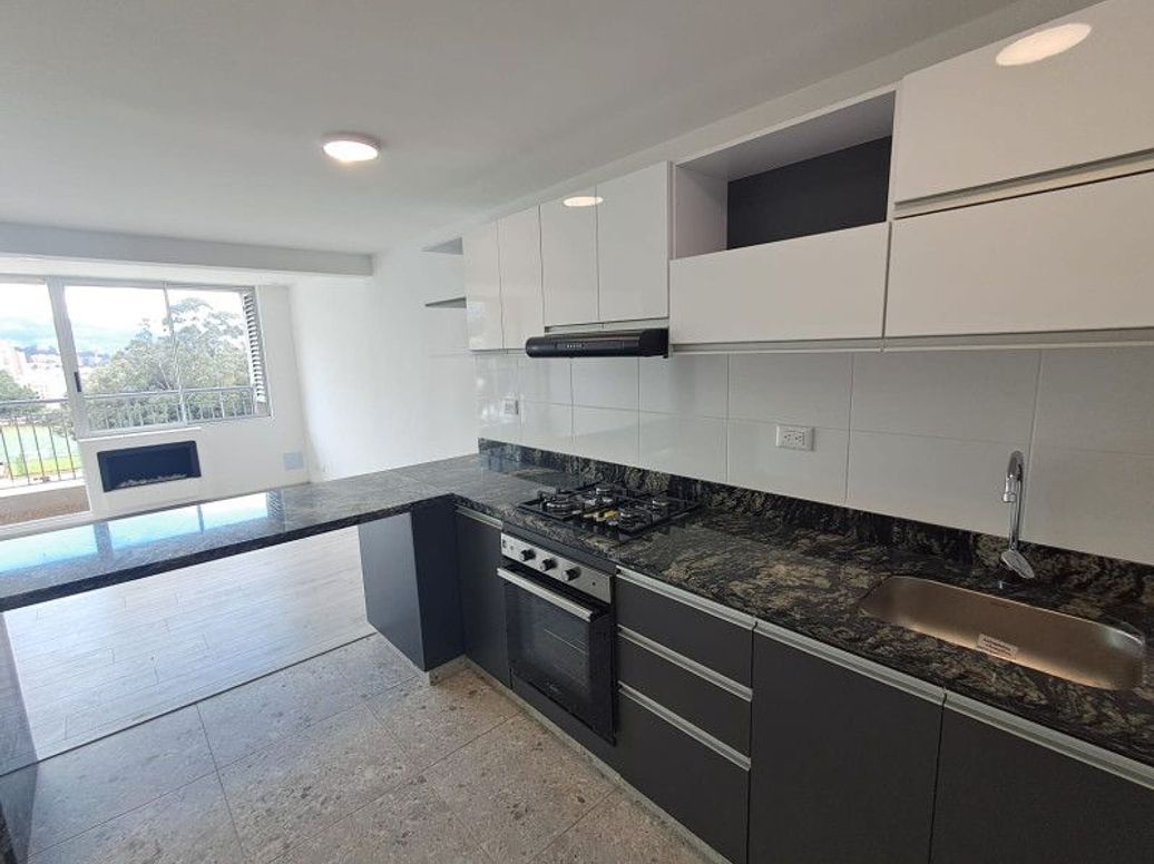 Apartamento de 2 alcobas en venta en Santa Teresa, Bogotá, 60 m² · foto 7 de 20
