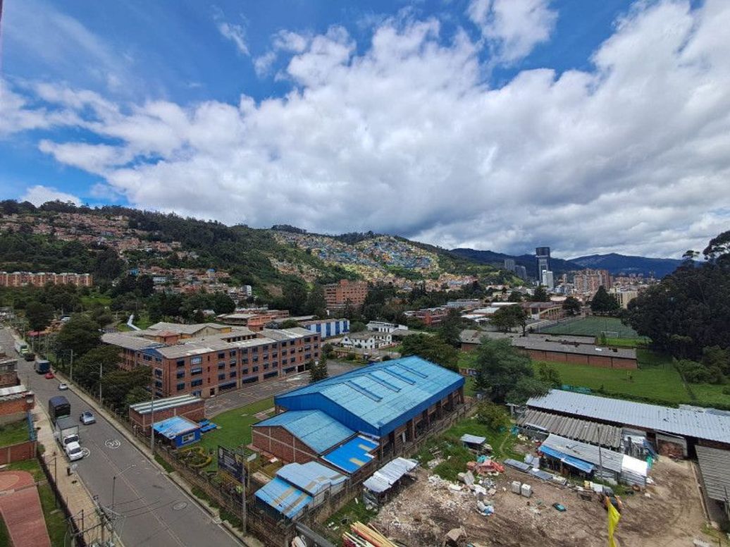 Apartamento de 2 alcobas en venta en Santa Teresa, Bogotá, 60 m² · foto 11 de 20