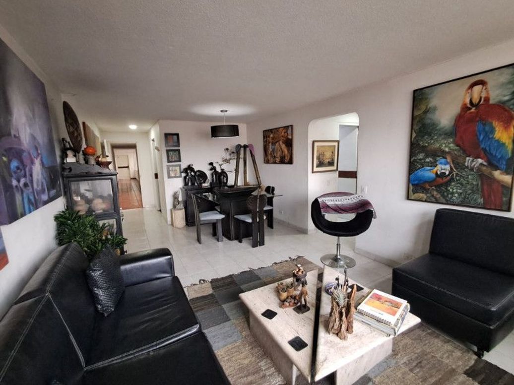 Apartamento de 3 alcobas en venta en Mónaco, Bogotá, 92 m² · foto 3 de 17