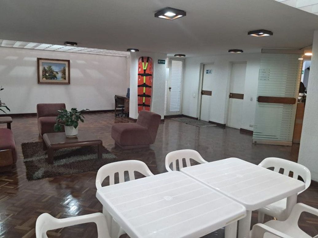 Apartamento de 3 alcobas en venta en Mónaco, Bogotá, 92 m² · foto 14 de 17